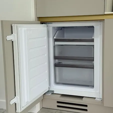 Gold - Lotnisko Katowice-pyrzowice * Siewierz