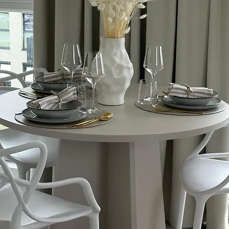 Gold - Lotnisko Pyrzowice-katowice Apartment