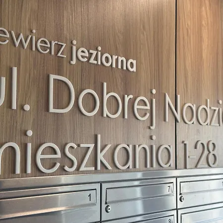 Gold - Lotnisko Pyrzowice-katowice Apartment