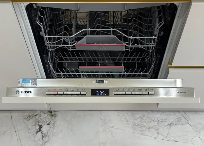 Gold - Lotnisko Katowice-pyrzowice סיווירז