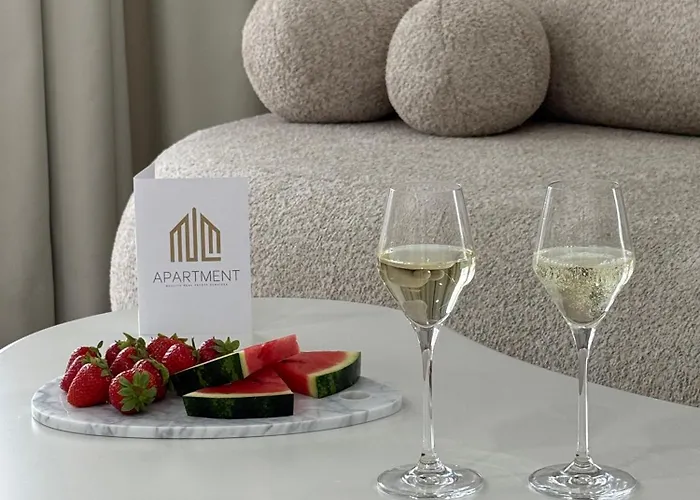 Gold - Lotnisko Katowice-pyrzowice סיווירז